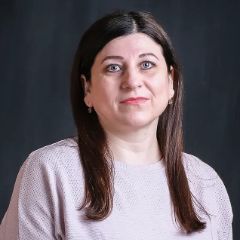 Лазаренко Рита