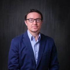 Емельянов Андрей Валерьевич